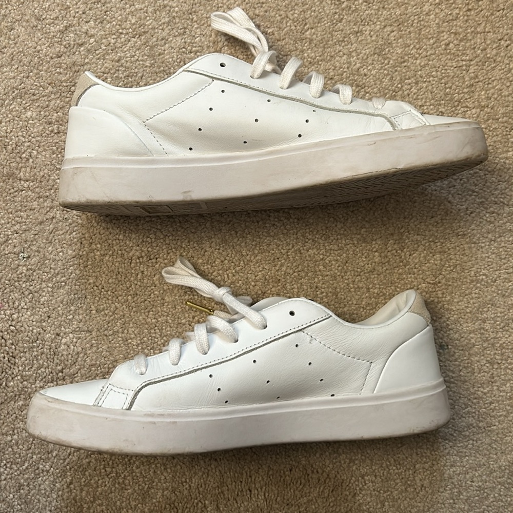 ADIDAS - Picture 3 of 5